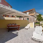 A1-apartment 50m From The With The Sea View Korčula