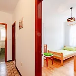 A1-apartment 50m From The With The Sea View Korčula