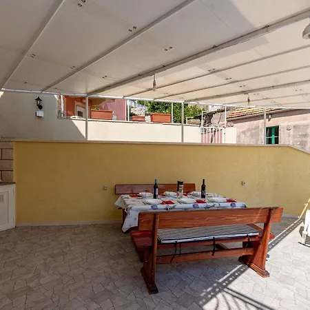 Appartamento A1-apartment 50m From The With The Sea View *