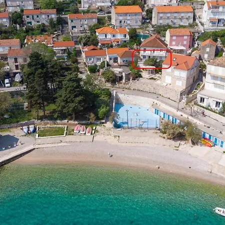 A1-apartment 50m From The With The Sea View