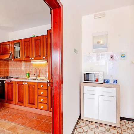 A1-apartment 50m From The With The Sea View * Korčula