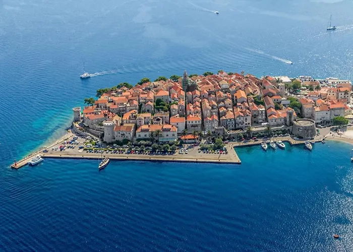 A1-apartment 50m From The With The Sea View Korčula