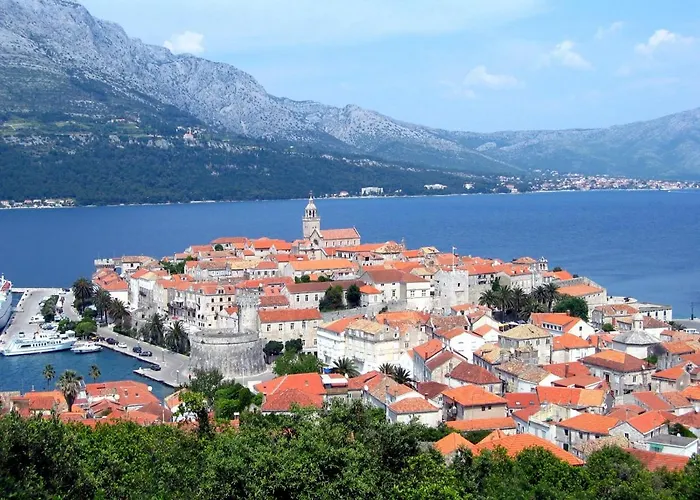 A1-apartment 50m From The With The Sea View Apartment Korčula